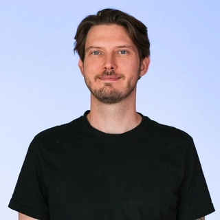 Niclas Debois