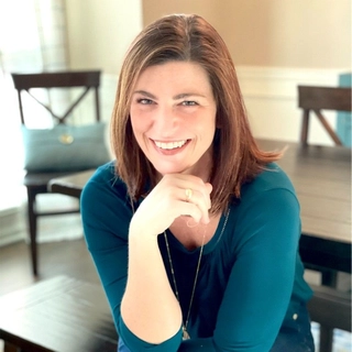 Nicole Barker