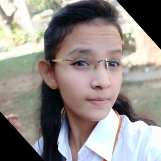 Nidhi Dhandhukiya