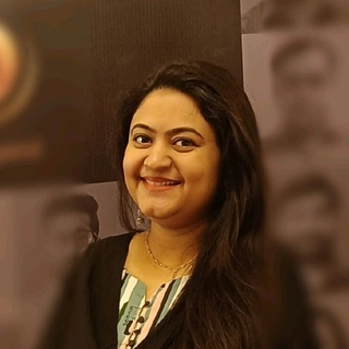 Nikhat Momin