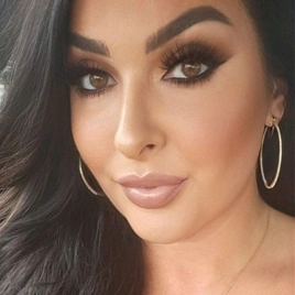 Nikki J.
