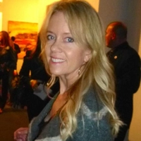 Noelle Debruhl