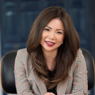 Pauline Tay
