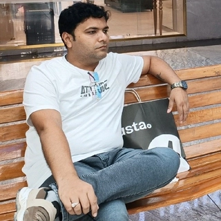 Pratik Saxena