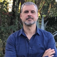 Rangel L. Romão
