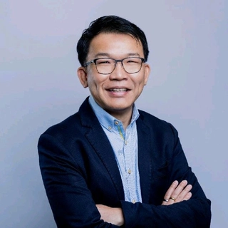 Raymond Wong