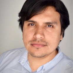 Roberto Santos Chau