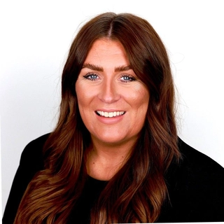 Robyn Burns