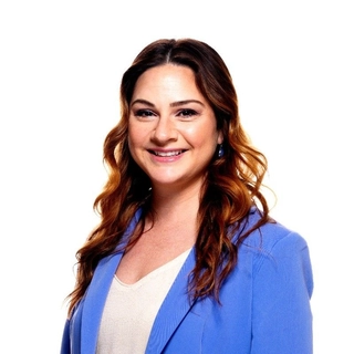Roxanne Menzies