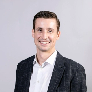 Ryan Gellatly, CA