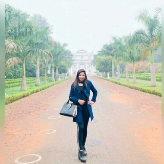 Saloni Tanwar