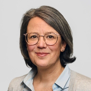 Sarah Irving