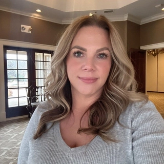 Sarah Michelle Gavina