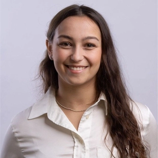 Sarah Michelle Lechtser