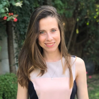 Shiran Olcha Bendror