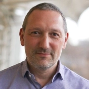Simon King