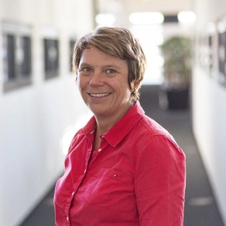 Simone Staufer
