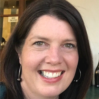 Simone Wells