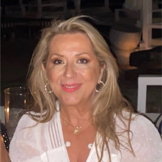 Soodi Eshraghi