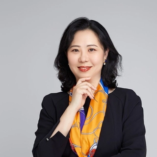 Sophie Zheren Zhang
