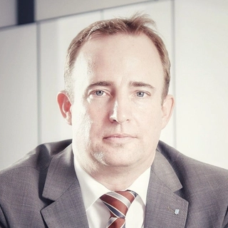 Stefan Schneider