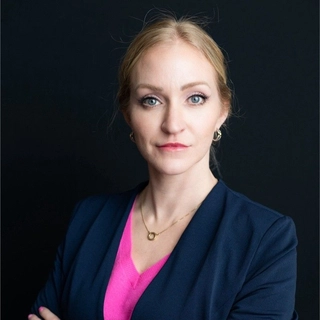 Stephanie Blaszczyk Rn Msn Cnl