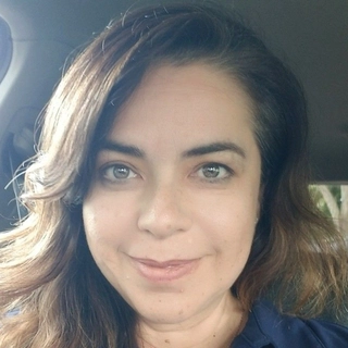 Suzette Flores Serrano