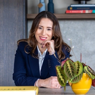 Thaís Silvestre Sier