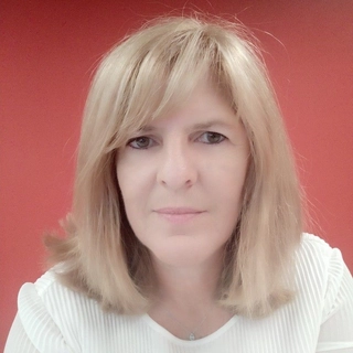 Theoni Apostolopoulou