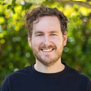 Thomas Albuquerque Gissing