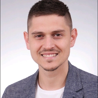 Timo Puschmann