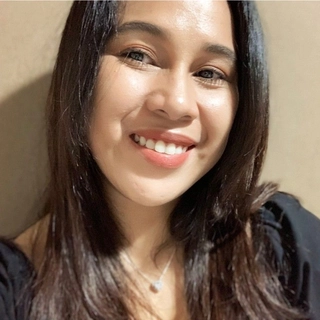 Tine Aquino - de Villa