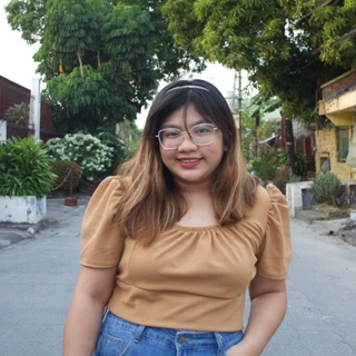 Trisha Jane dela Cruz