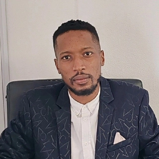 Tsepang Nenzinane