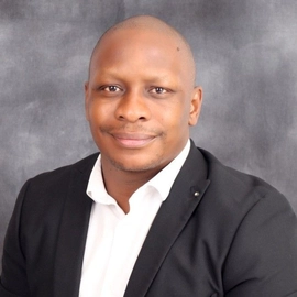 Tshekisho Victor Leeuw