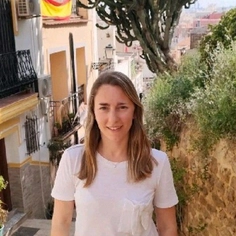 Vanina Andrea Lucifora