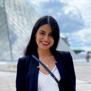 Viana Oliva Estanish