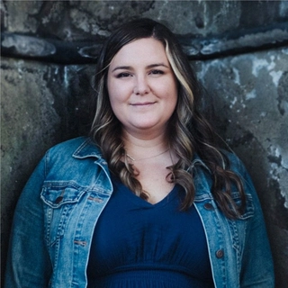 Victoria Greig-Stoll