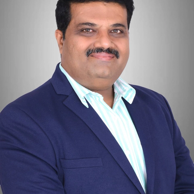 Vijay Bhatt