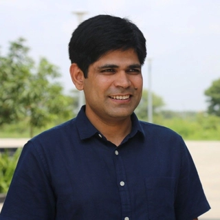 Vineet Vashista
