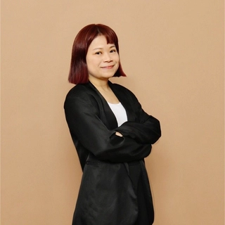 Vivian Ho