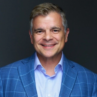 William de Los Santos