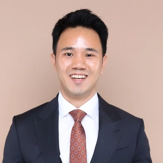 Worabhat Changcharoen