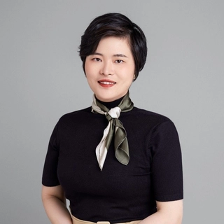 Xinyi Chen