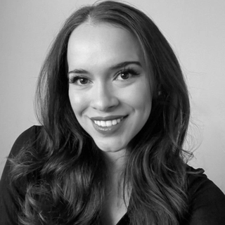 Xochitl de Groot Ivory