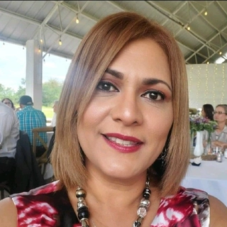 Yadile Velez