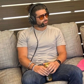 Zach Sloan (Rentgrata)