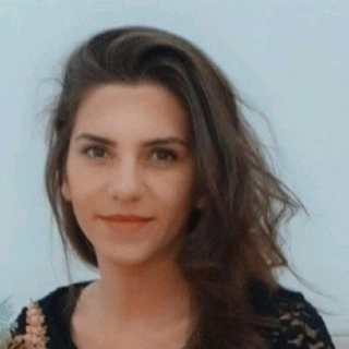 Özlem Sali